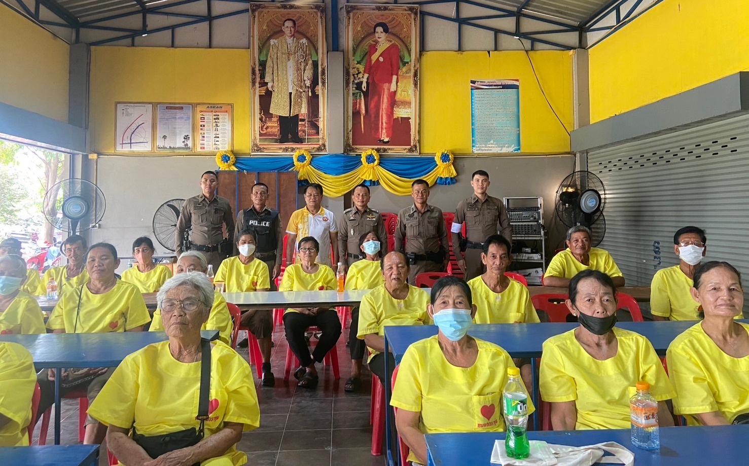 ชุดมวลชนสัมพันธ์บรรยายให้ความรู้การป้องกันอาชญากรรมทุกรูปแบบ